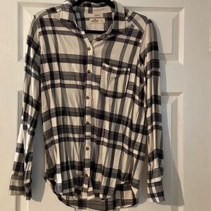 GUC Hollister long sleeve, button down flannel.